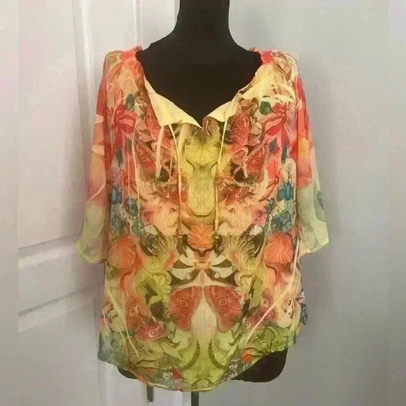 Live and Let Live Womens‎ Small Orange Animal Floral Short Sleeve Print Blouse - Picture 1 of 12